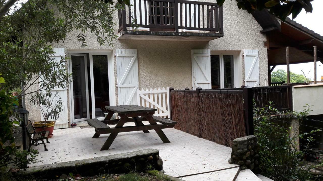 B&B En Plein Coeur De La Foret Artiguelouve Dış mekan fotoğraf