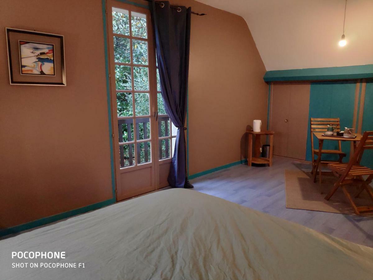 B&B En Plein Coeur De La Foret Artiguelouve Dış mekan fotoğraf